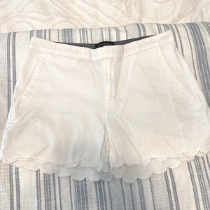 Banana Republic White Scalloped Shorts